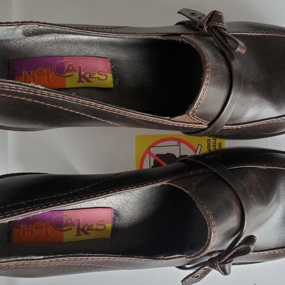 NWOT WOMEN'S OLIVIA HOTCAKES - Picture 2 of 7